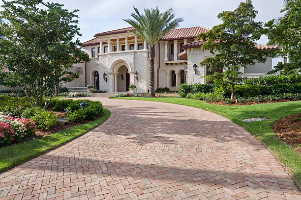 Reasons to Select Us for Your Driveway Paving Requirements in Lake Belvedere Estates, FL